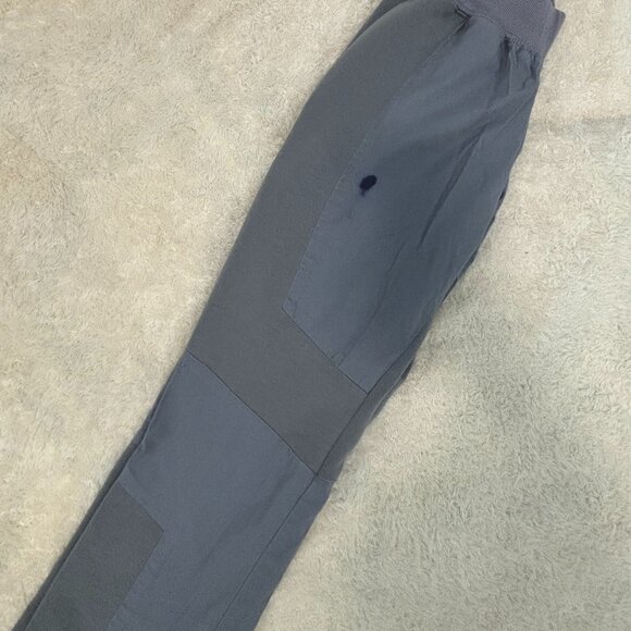 Jaanuu Scrubs Set - Picture 2 of 3